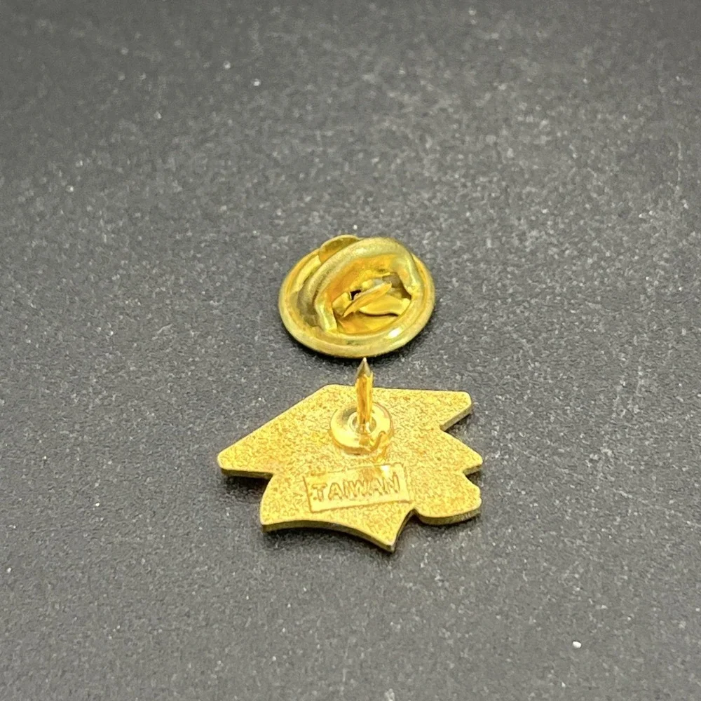 1988 Graduate Blue Graduation Cap Lapel Hat Pin‎